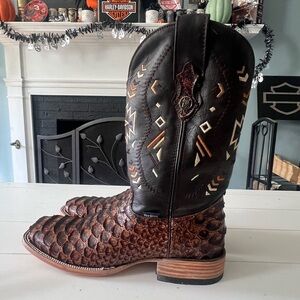 MENS ROCKEM COWBOY BOOTS!